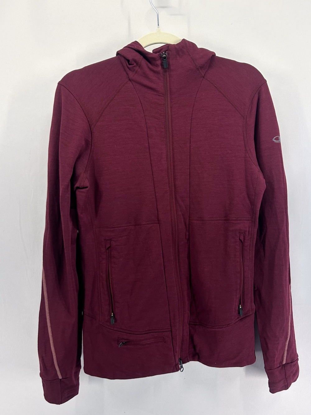 Icebreaker Women’s Burgundy Merino Wool Quantum II Long Sleeve Zip Up Hoodie Med